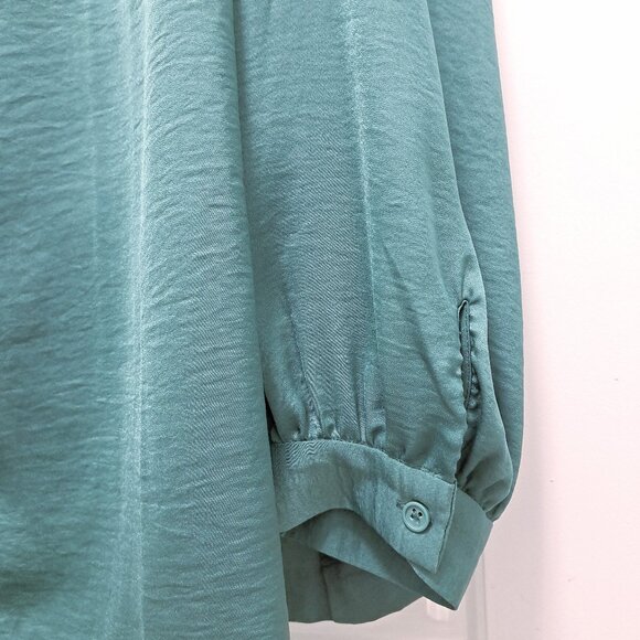 Alfani Jade V-Neckline Button Up Blouse Size 2X - Picture 5 of 11